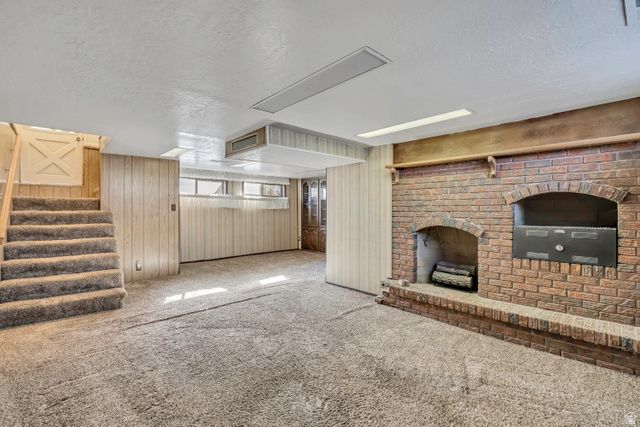 220 E PIONEER AVE, Sandy, UT 84070