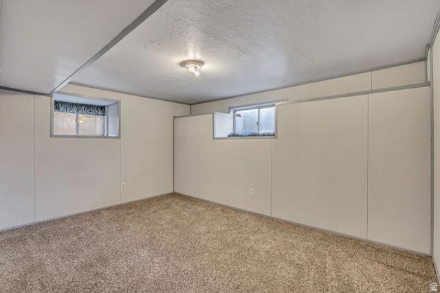 220 E PIONEER AVE, Sandy, UT 84070