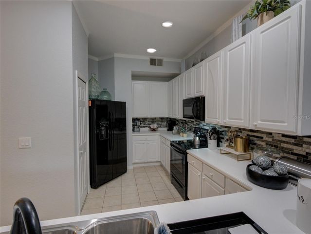 204 NEW PROVIDENCE 10104, Davenport, FL 33897