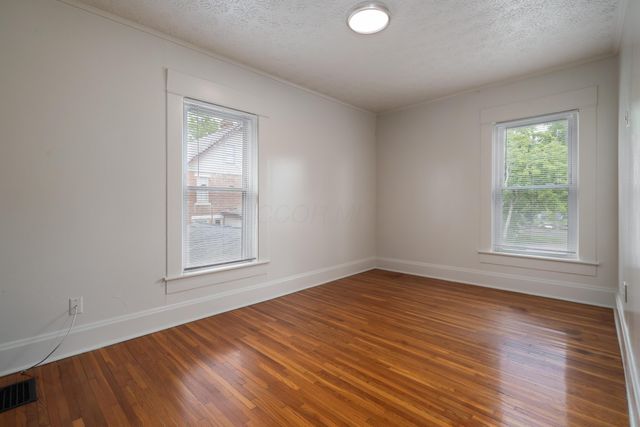 1760 N 4th Street, Columbus, OH 43201