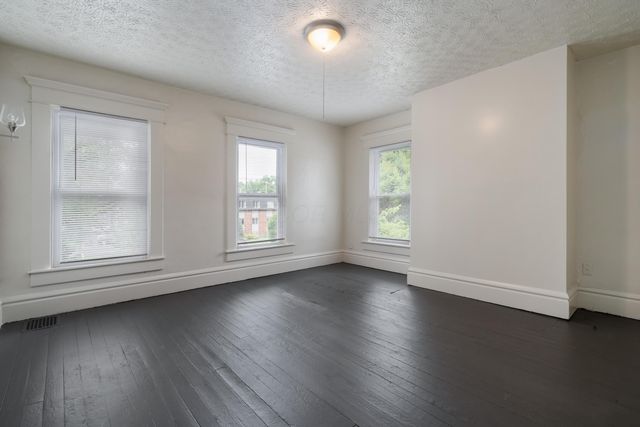 1760 N 4th Street, Columbus, OH 43201