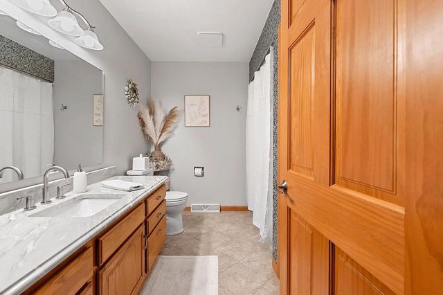 127 CHANNEL TRACE, Shawano, WI 54166