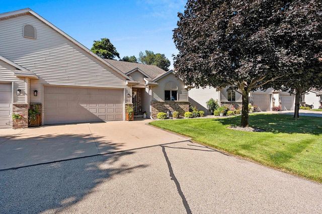 127 CHANNEL TRACE, Shawano, WI 54166