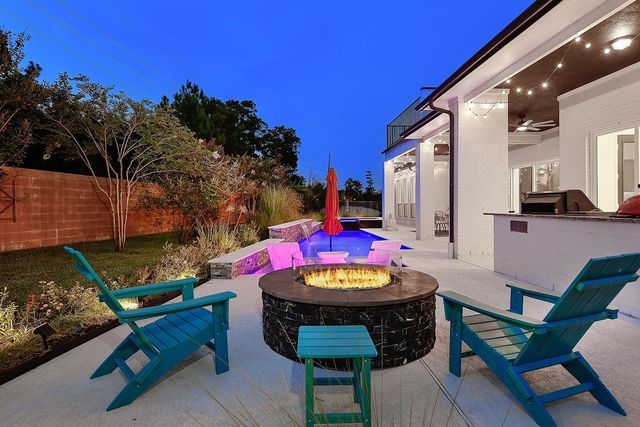 25031 Karacabey Court, The Woodlands, TX 77389