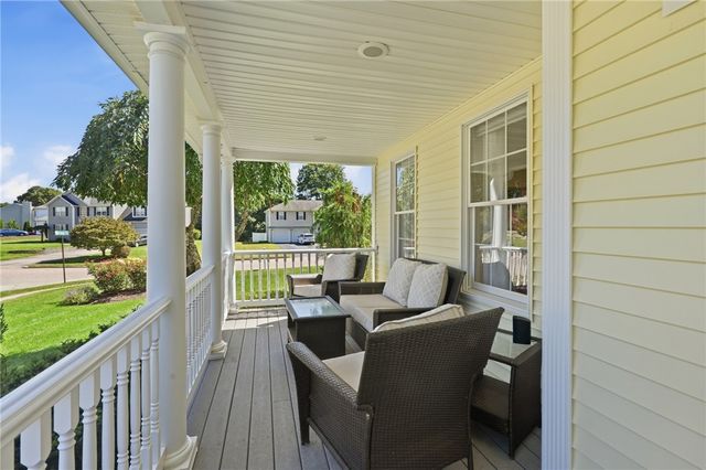 2 Nutmeg Circle, Coventry, RI 02816