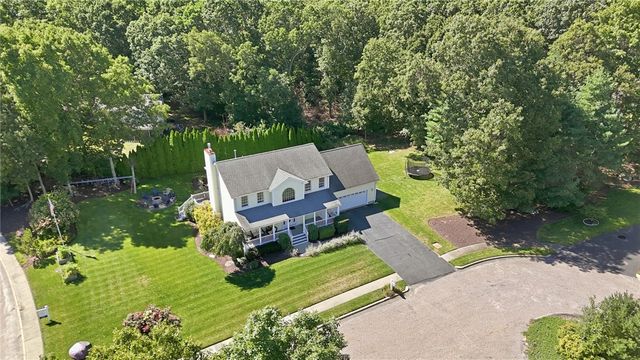 2 Nutmeg Circle, Coventry, RI 02816
