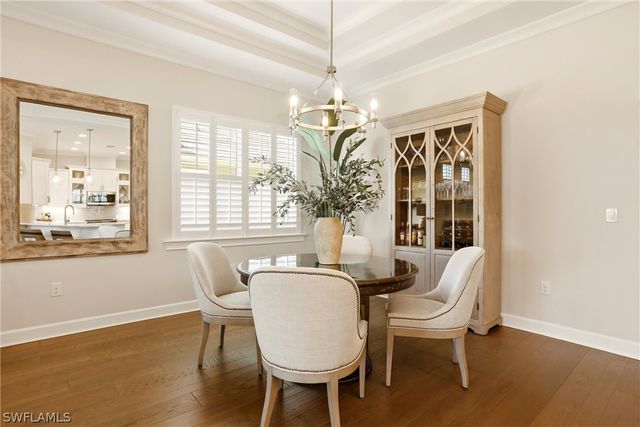 5962 Haiti DR, Naples, FL 34113