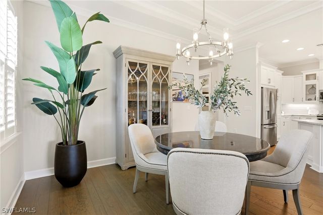 5962 Haiti DR, Naples, FL 34113