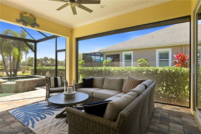 5962 Haiti DR, Naples, FL 34113