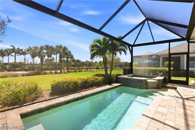 5962 Haiti DR, Naples, FL 34113