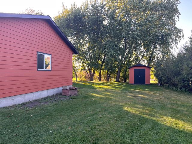 1110 Eckert Street NW, Alexandria, MN 56308