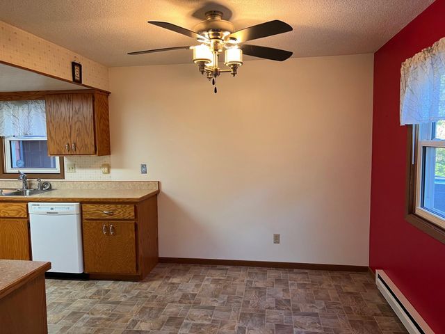 1110 Eckert Street NW, Alexandria, MN 56308