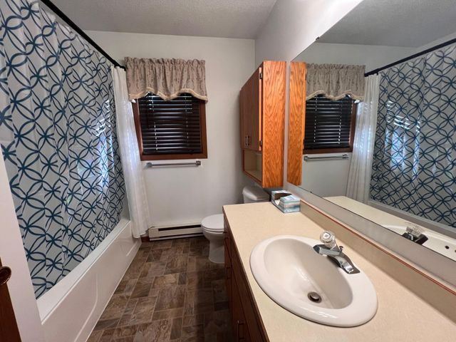 1110 Eckert Street NW, Alexandria, MN 56308