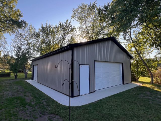 1110 Eckert Street NW, Alexandria, MN 56308