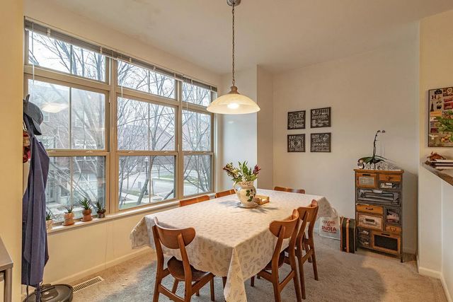 721 Summit Lane, Vernon Hills, IL 60061