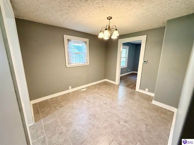 533 Kirkpatrick Avenue, Hodgenville, KY 42748