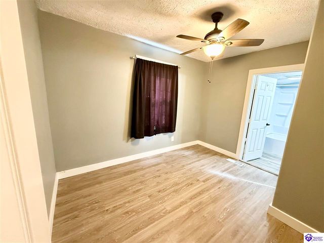 533 Kirkpatrick Avenue, Hodgenville, KY 42748