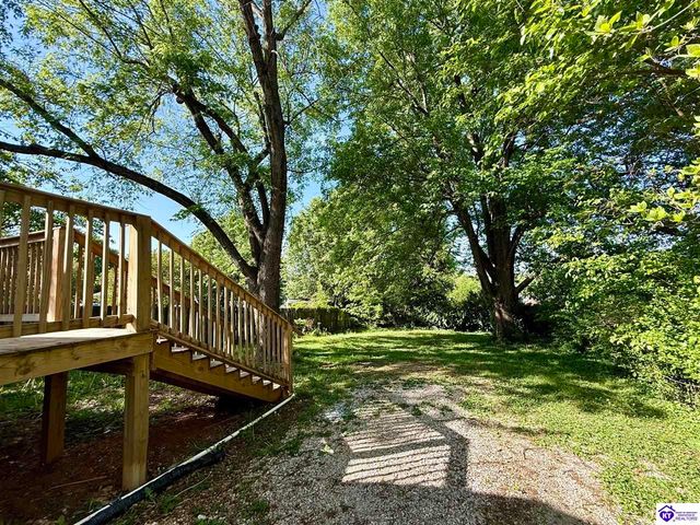 533 Kirkpatrick Avenue, Hodgenville, KY 42748