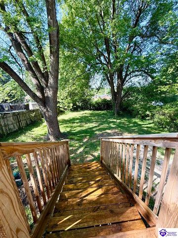 533 Kirkpatrick Avenue, Hodgenville, KY 42748