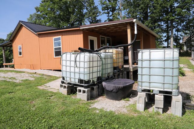 771 Long Mountain Rd, Mcminnville, TN 37110
