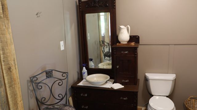 771 Long Mountain Rd, Mcminnville, TN 37110