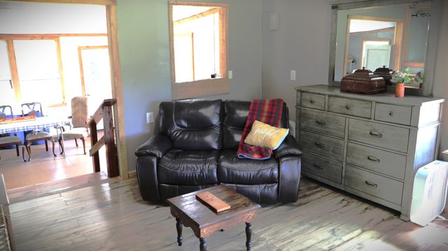 771 Long Mountain Rd, Mcminnville, TN 37110
