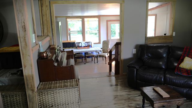 771 Long Mountain Rd, Mcminnville, TN 37110