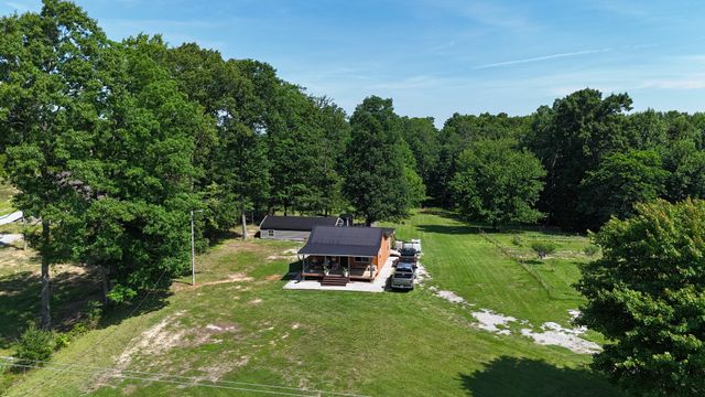 771 Long Mountain Rd, Mcminnville, TN 37110