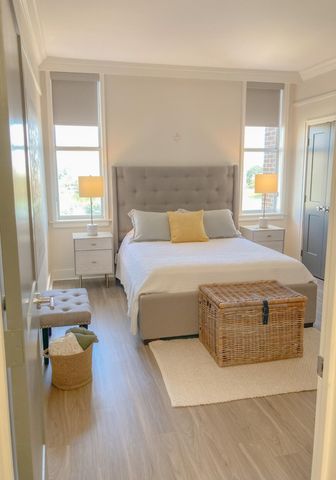 14 Lockwood Drive 3b, Charleston, SC 29401