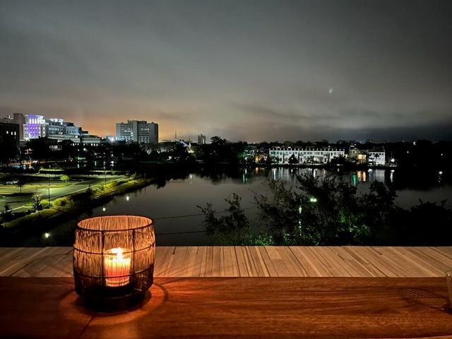 14 Lockwood Drive 3b, Charleston, SC 29401