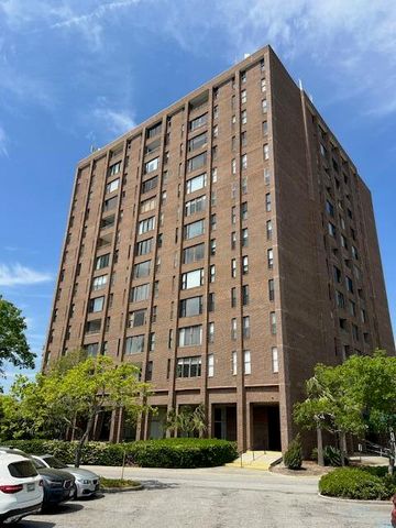 14 Lockwood Drive 3b, Charleston, SC 29401