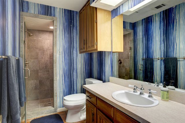 9419 Viewside Drive, Dallas, TX 75231