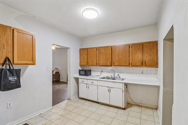 1804 21st Street, Des Moines, IA 50310