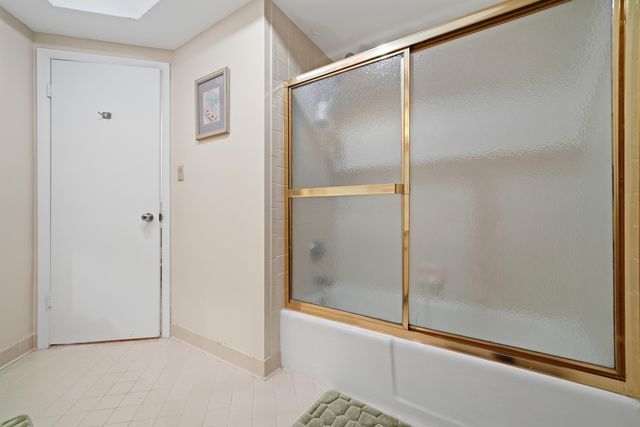 1096 Scenic Gulf Drive UNIT 512, Miramar Beach, FL 32550