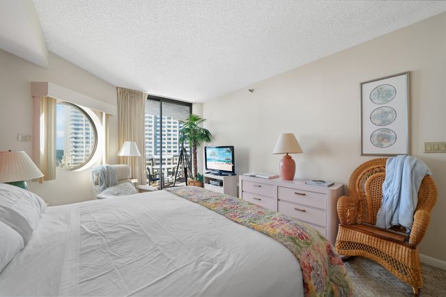 1096 Scenic Gulf Drive UNIT 512, Miramar Beach, FL 32550