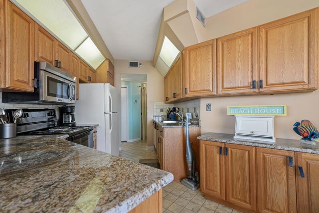 1096 Scenic Gulf Drive UNIT 512, Miramar Beach, FL 32550