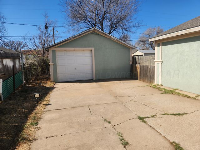 729 N Hayes Street, Amarillo, TX 79107