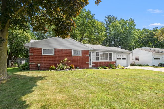 8027 Waylee Street, Portage City, MI 49002