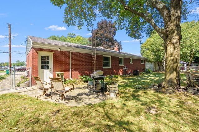 8027 Waylee Street, Portage City, MI 49002