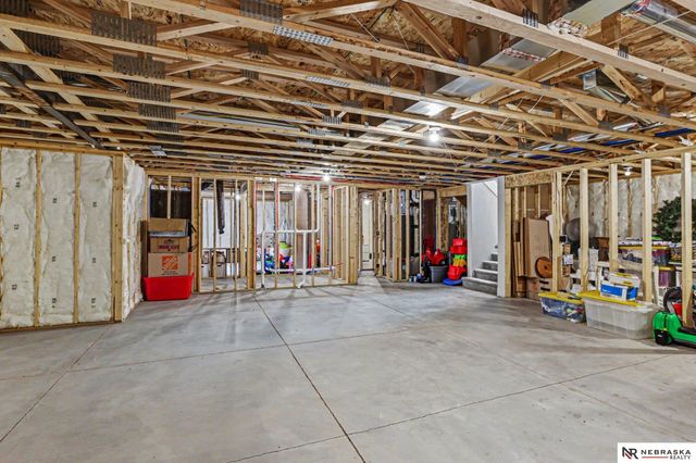 7641 Kallum Drive, Lincoln, NE 68516