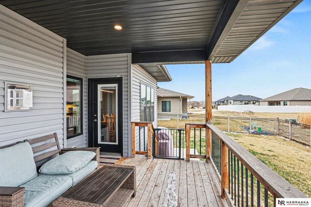 7641 Kallum Drive, Lincoln, NE 68516