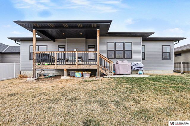 7641 Kallum Drive, Lincoln, NE 68516