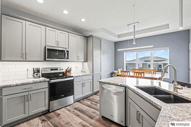 7641 Kallum Drive, Lincoln, NE 68516