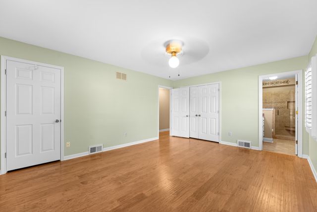 1751 MAGNOLIA TREE RD, Germantown, TN 38138