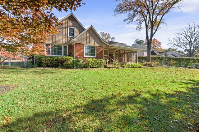 1751 MAGNOLIA TREE RD, Germantown, TN 38138