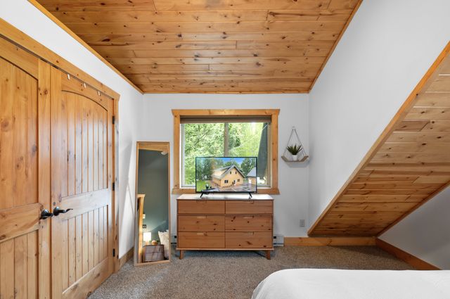 140 Patriots Way, Hoyt Lakes, MN 55750