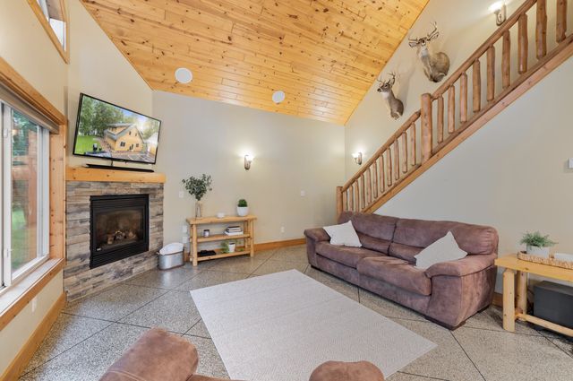 140 Patriots Way, Hoyt Lakes, MN 55750