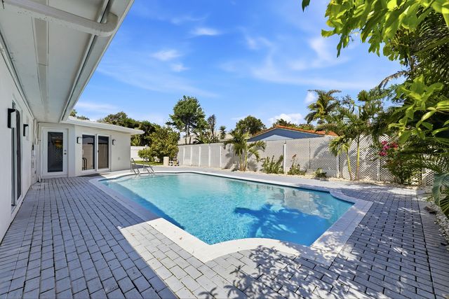 1641 NE 56th Court, Fort Lauderdale, FL 33334