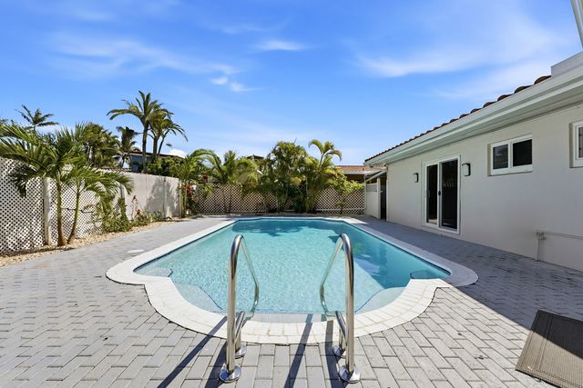 1641 NE 56th Court, Fort Lauderdale, FL 33334