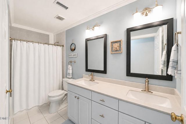 2002 Charlion Downs Lane, Apex, NC 27502